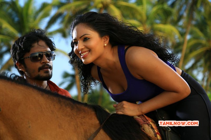 Actress Nikesha Patel Karai Oram Cinema Image 938