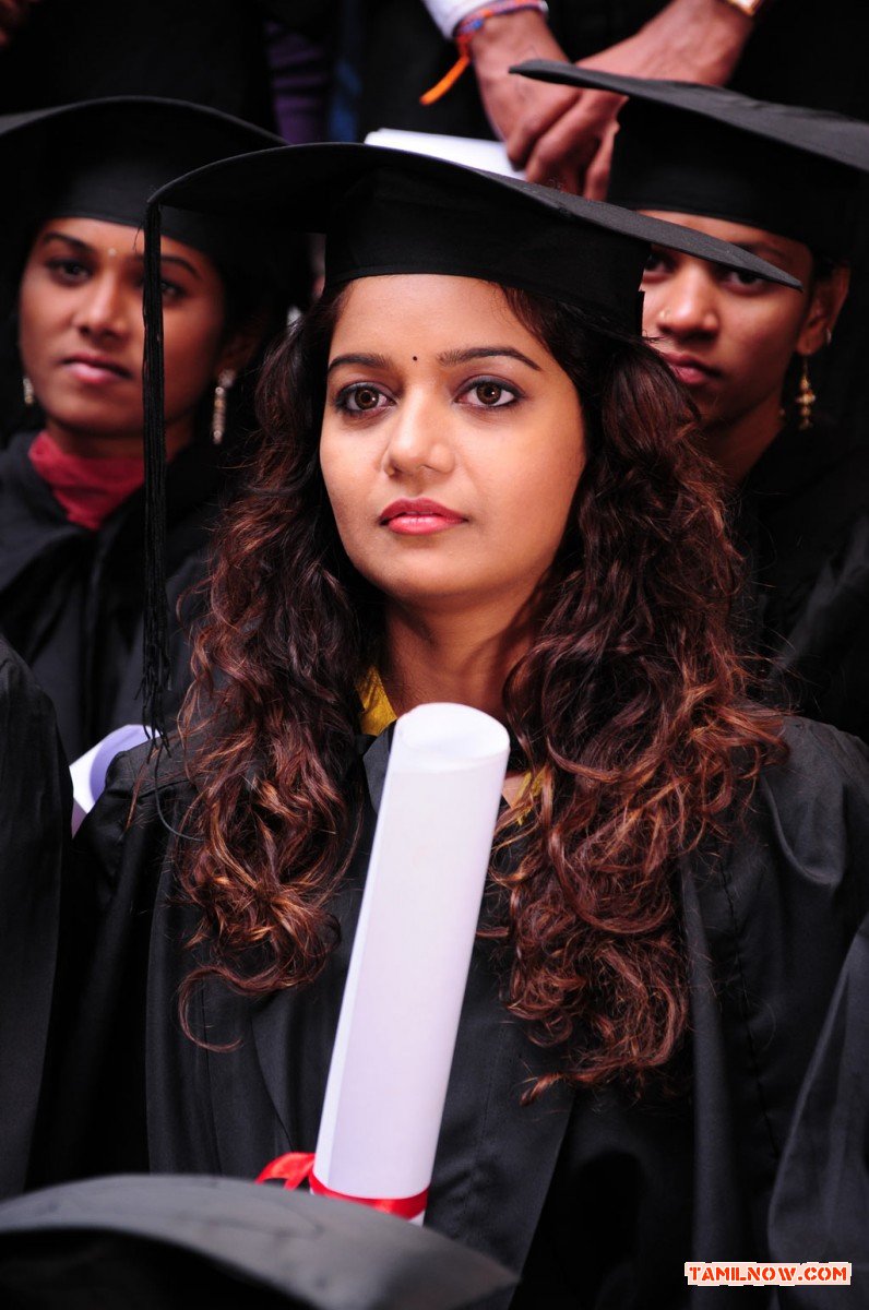 Colours Swathi In Karthikeyan 290