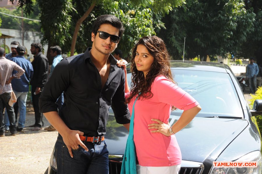 Nikhil Swathi Reddy In Movie Karthikeyan 488