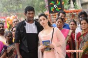 Movie New Photo Vishal Tamannah In Kaththi Sandai 805