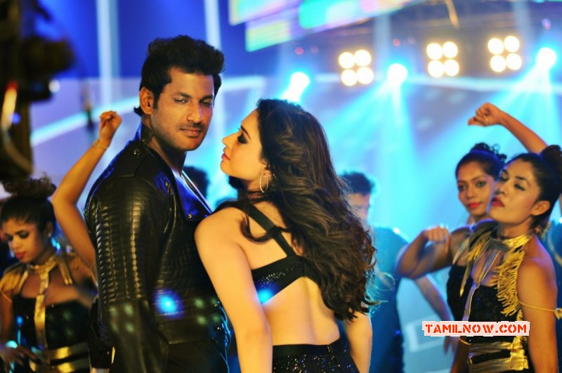 New Still Vishal Tamanna Hot In Kaththi Sandai 529