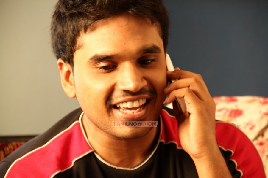 Kizhakku Chandu Kadhavu En 108 2420