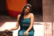 Kozhi Koovuthu 3491