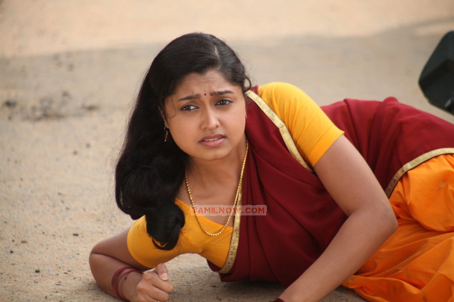 Tamil Movie Kozhi Koovuthu 5912