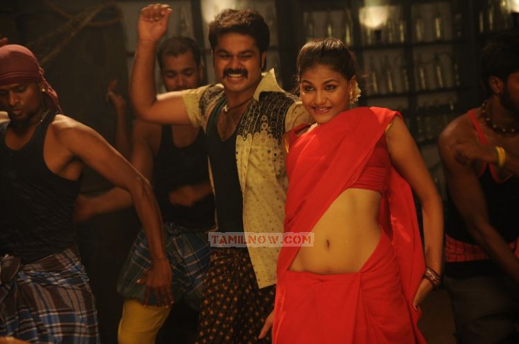 Kurumbukara Pasanga 6679