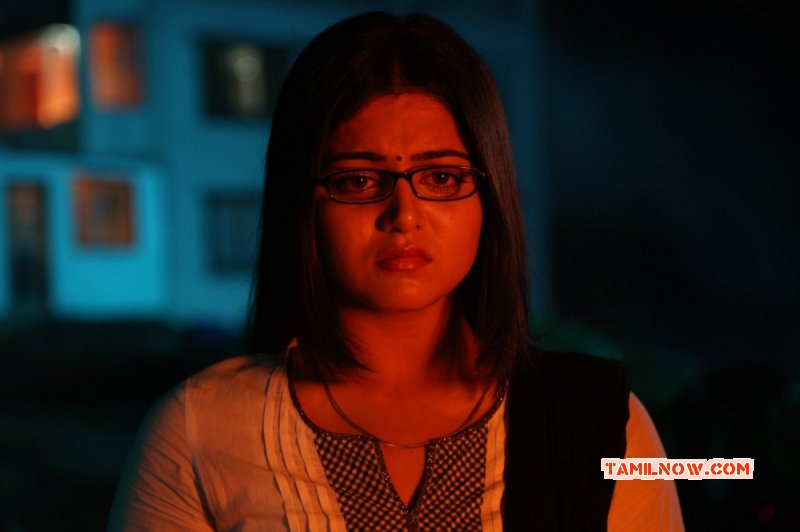 Maalai Nerathu Mayakkam Tamil Cinema Latest Stills 3163