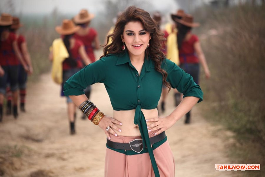 Hansika Motwani In Maan Karate 171