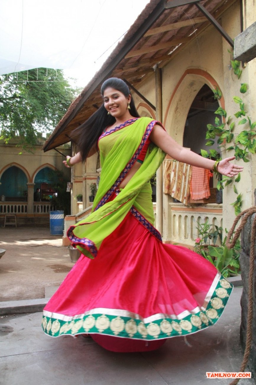 Anjali In Film Madha Gaja Raja 230