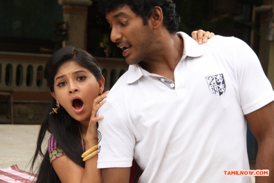 Anjali Vishal Movie Madha Gaja Raja 688