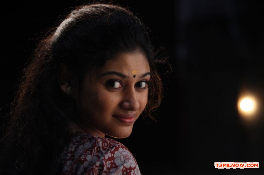 Oviya Madha Yaanai Koottam Still 186