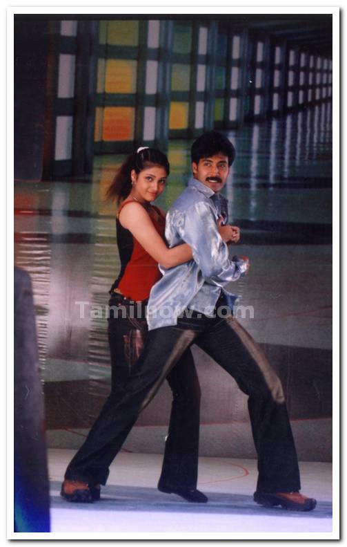 Jai Akash Radhika Menon Still 1