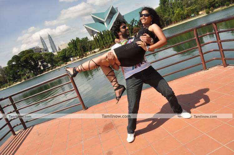 Anjali And Sathya Pics From Maharaja 3