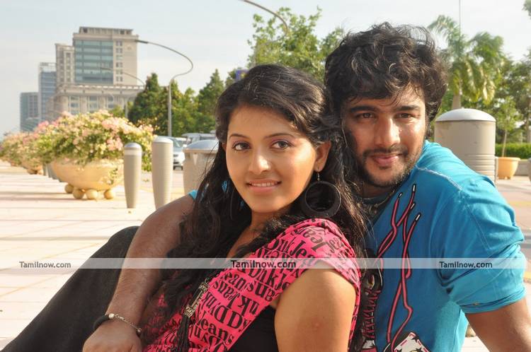 Anjali And Sathya Stills From Maharaja 6