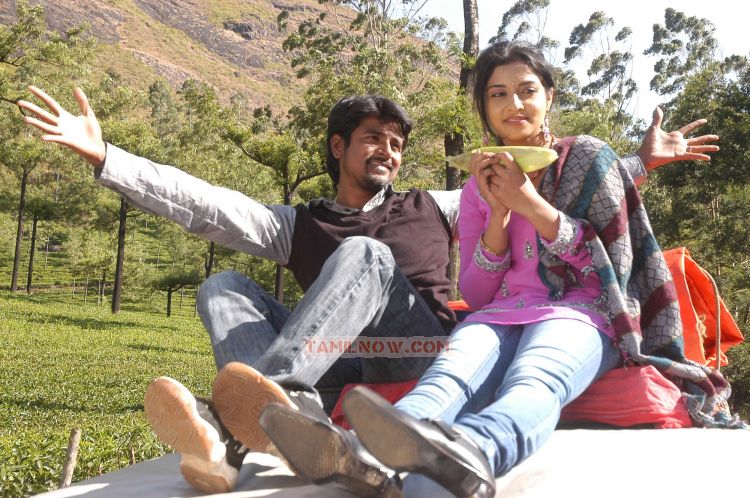 Manam Kothi Paravai Stills 4453