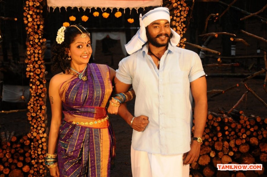 Mahima And Veera In Mosakkutty 200