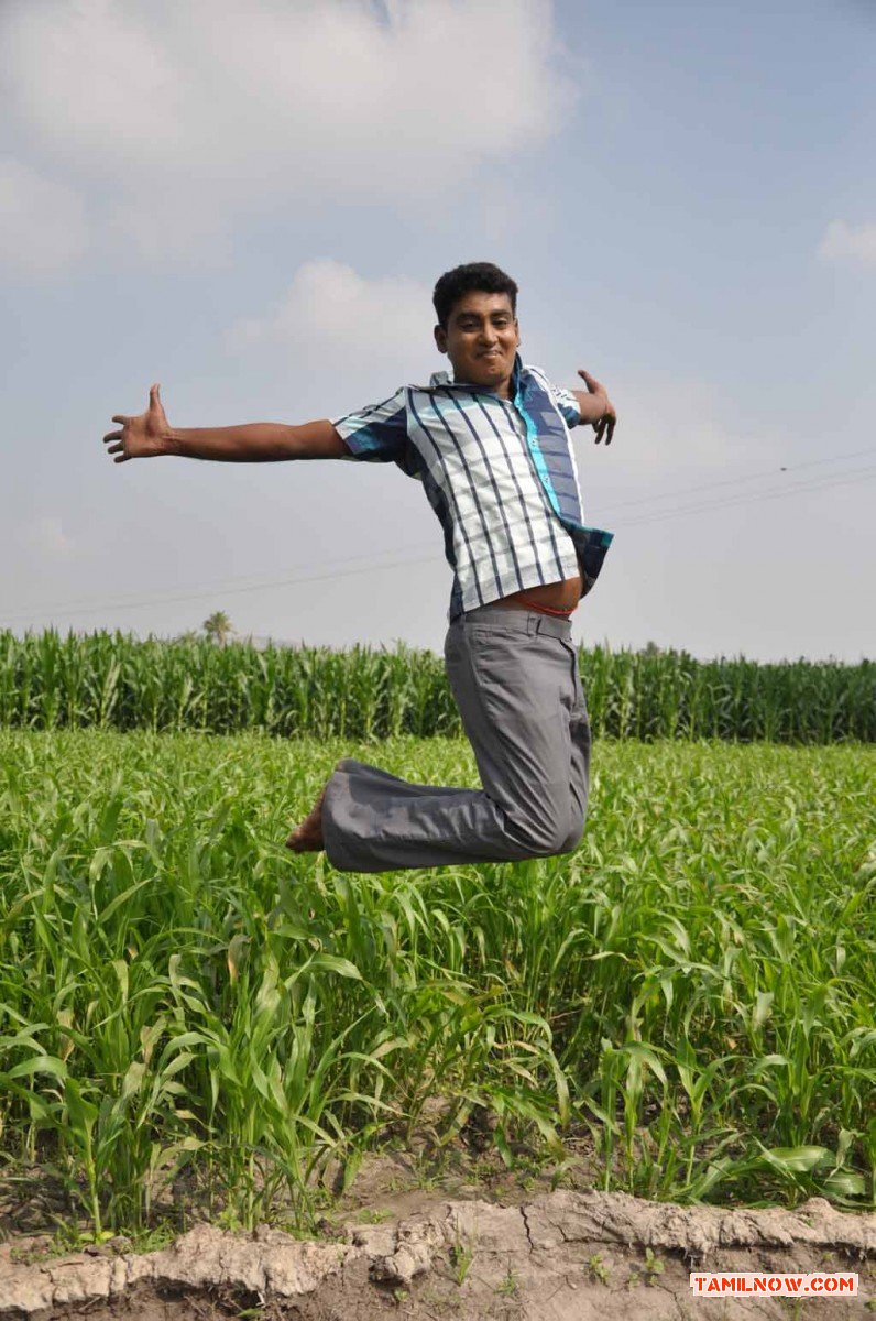 Tamil Movie Mudhal Manavan 2440