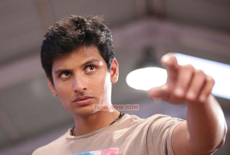 Jeeva In Mugamoodi 448