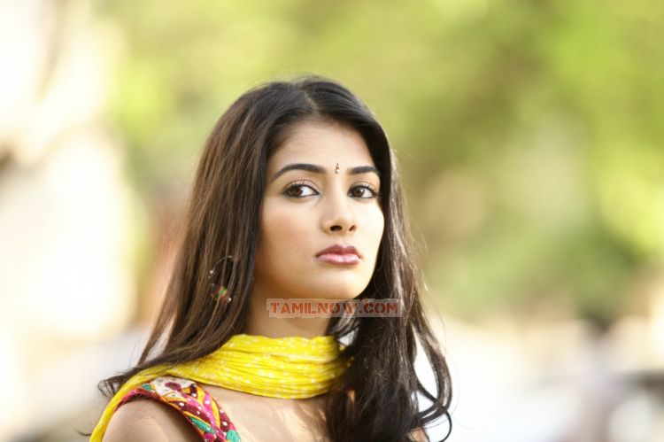 Mugamoodi Stills 7212