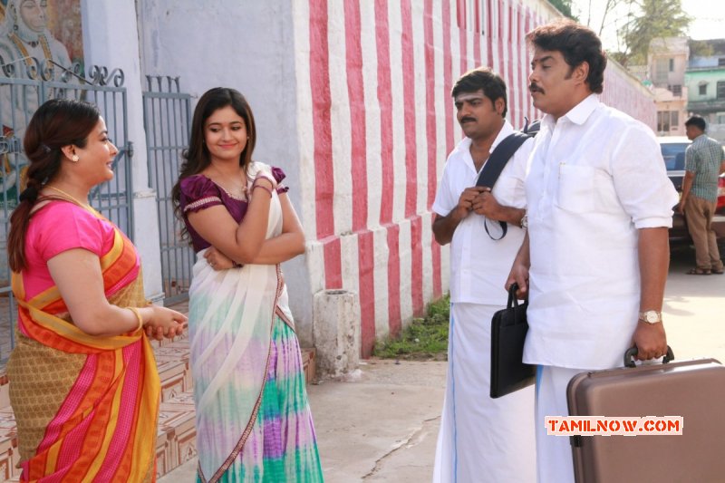 Latest Image Movie Muthina Kathirika 7658