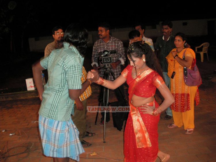 Muthu Pechi Stills 3799
