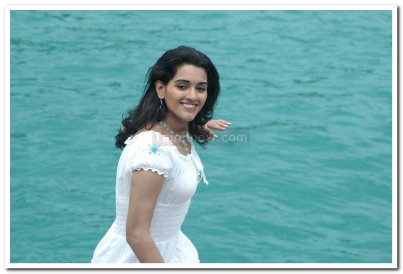 Ramya Rai Stills 3
