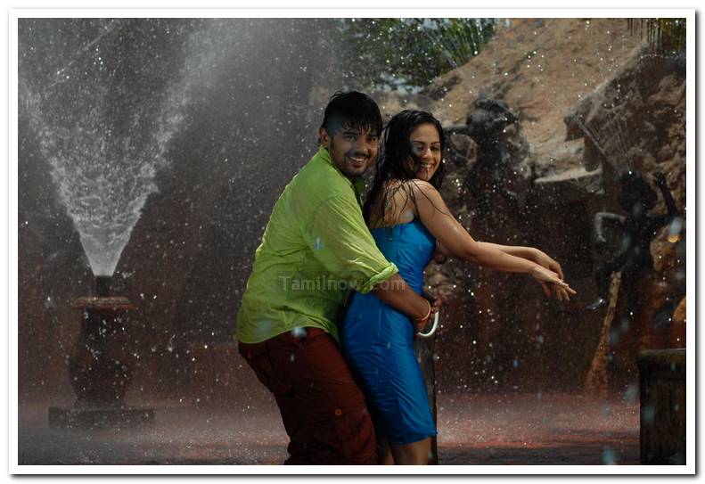 Venu Richa Still 7