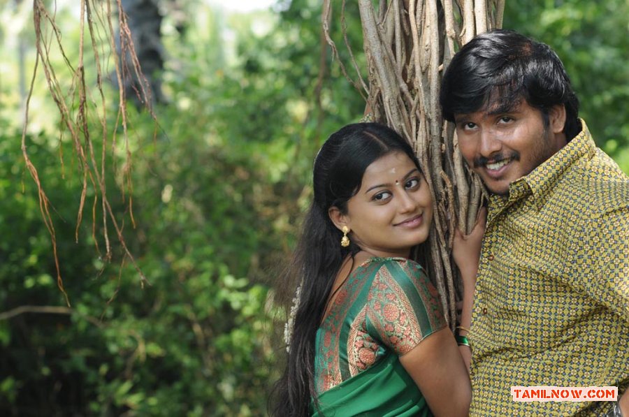 Movie Paakanum Pola Irukku Photos 1479