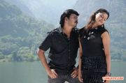 Paakanum Pola Irukku Stills 8997