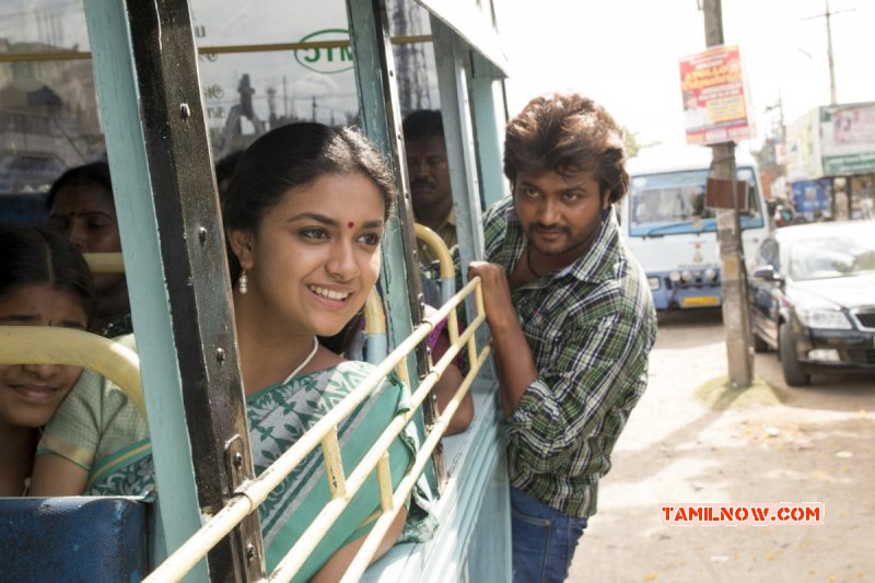 Paambhu Sattai Tamil Film 2015 Wallpaper 8185