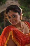 Actress Shikha In Padam Aparthu Kathai Sol 172