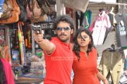 Padam Paarthu Kathai Sol Photo 786