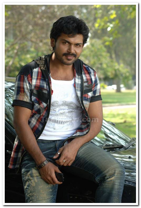 Karthi Photo 03