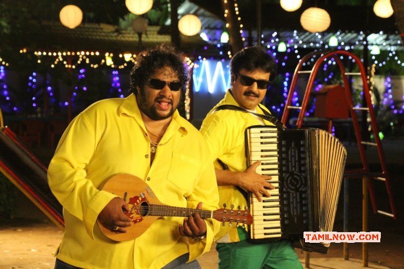 Vivek In Palakkattu Madhavan Cinema Pic 613