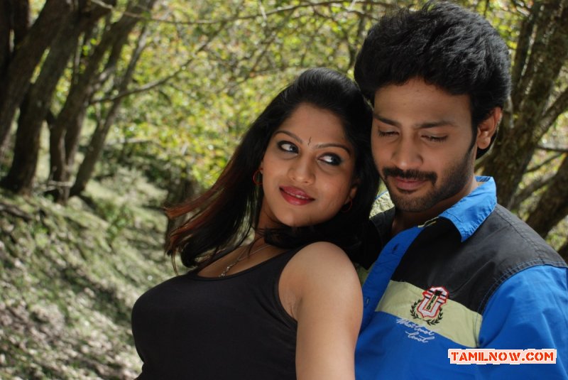 Swasika And Sidhesh Panduvam Film 812