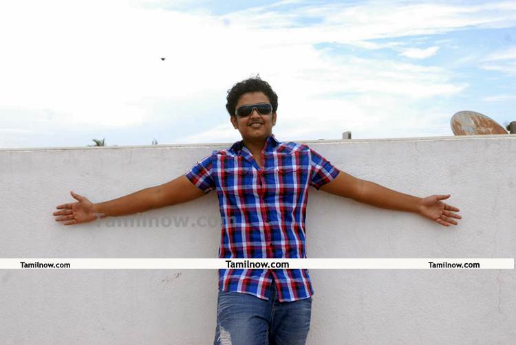 Ajmal Khan Pics 1