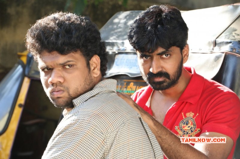 2016 Still Pazhaya Vannarapettai Film 9247