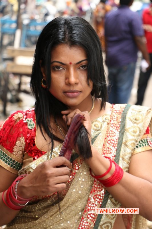 Recent Still Tamil Cinema Pazhaya Vannarapettai 4260