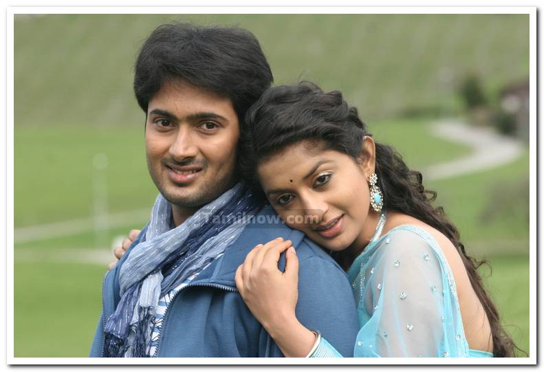 Uday Kiran Meera Jasmine In Pen Singam 10