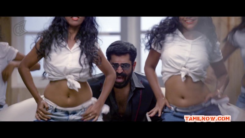 Movie Image Pitchaikaran Movie Song Still 20