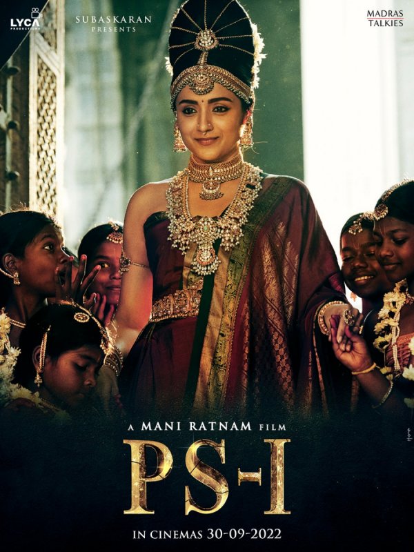 Trisha Krishnan Ponniyin Selvan Part 1 Movie Album 341