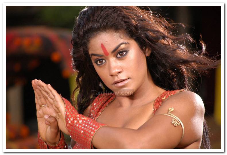 Actress Mumaith Khan 5