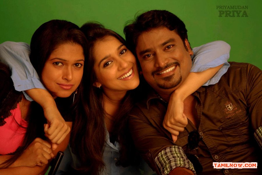 Priyamudan Priya 2786
