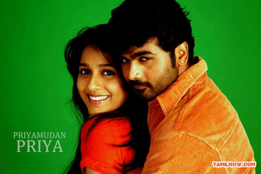 Priyamudan Priya Stills 2675