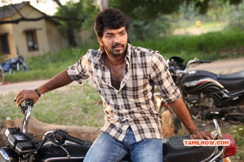 Tamil Cinema Pugazh Latest Pics 2585