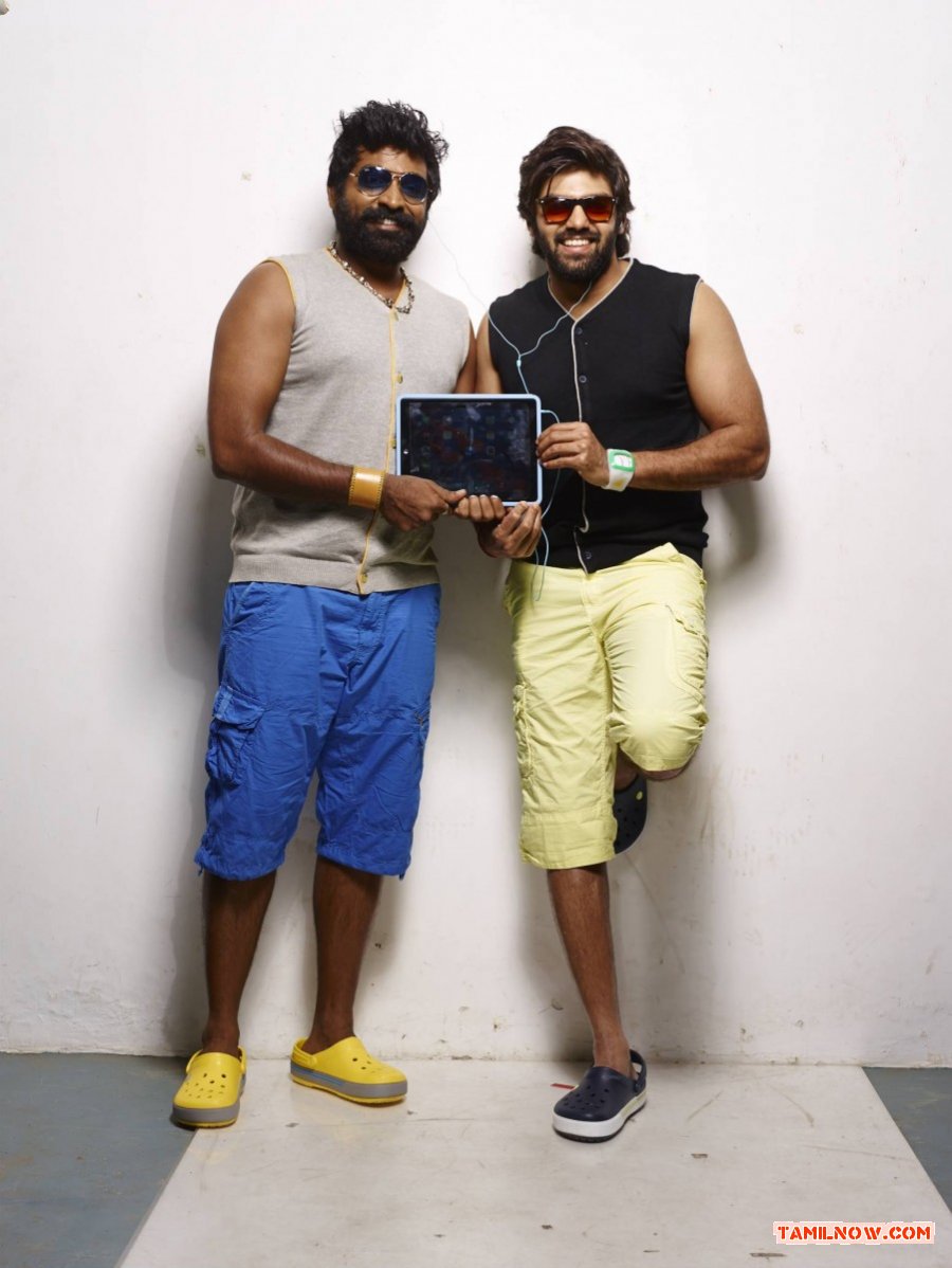 Arya And Vijay Sethupathi In Movie Purampokku 619