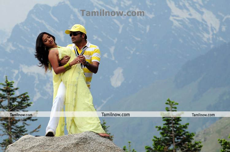 Ra Ra Movie New Hot Stills 3