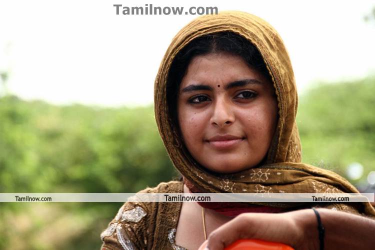 Swathi Rattinam Still