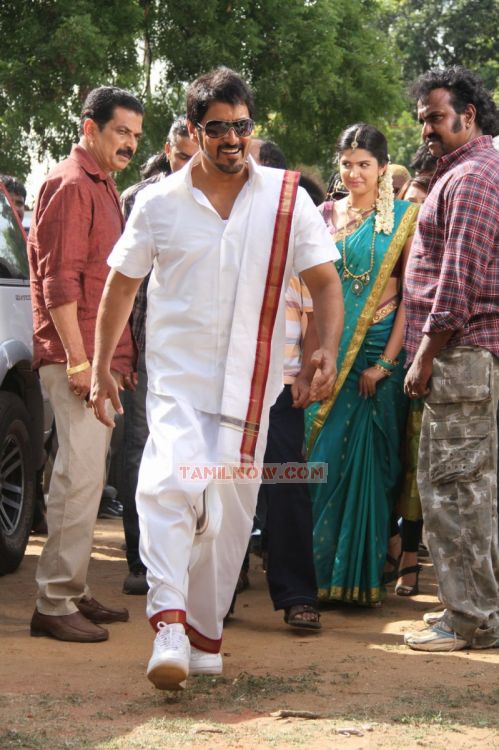 Tamil Movie Rajapattai 2451