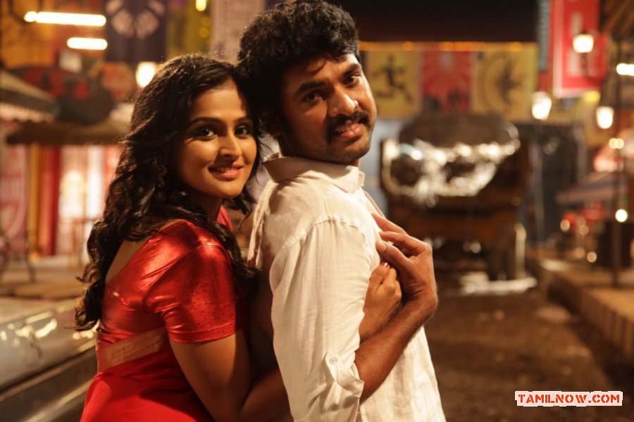 Rendavathu Padam Stills 7206