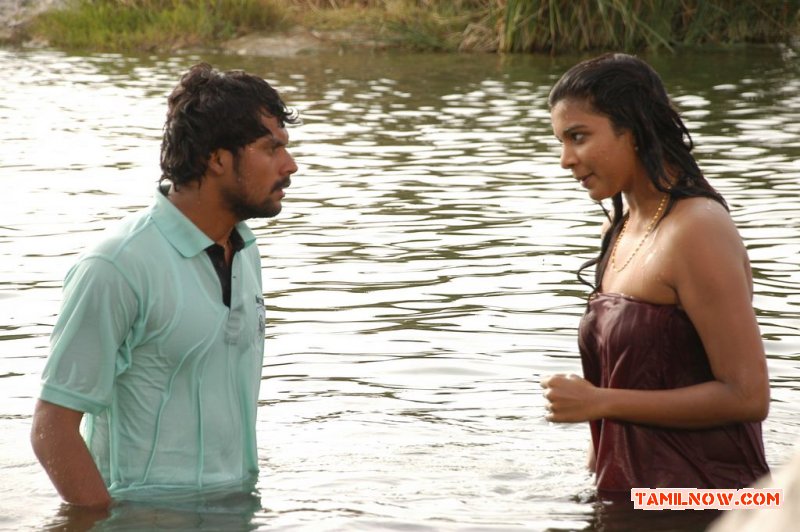 Rettai Vaalu Stills 6396